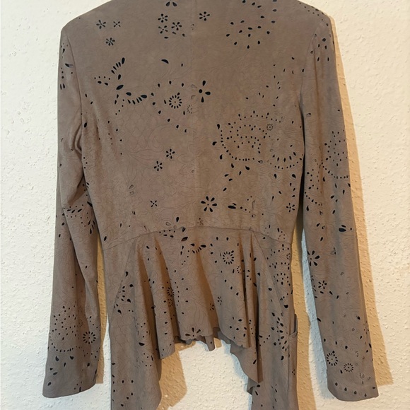 Alberto Makali Tan Cutout Blazer - Picture 3 of 8